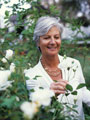 Toque e cheiro de rosas. Sorriso